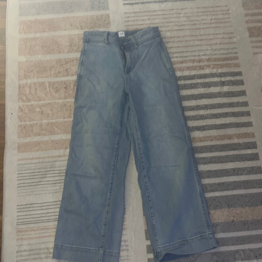 Gap high rise wide leg crop